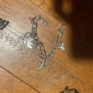 2 bracelet bundles